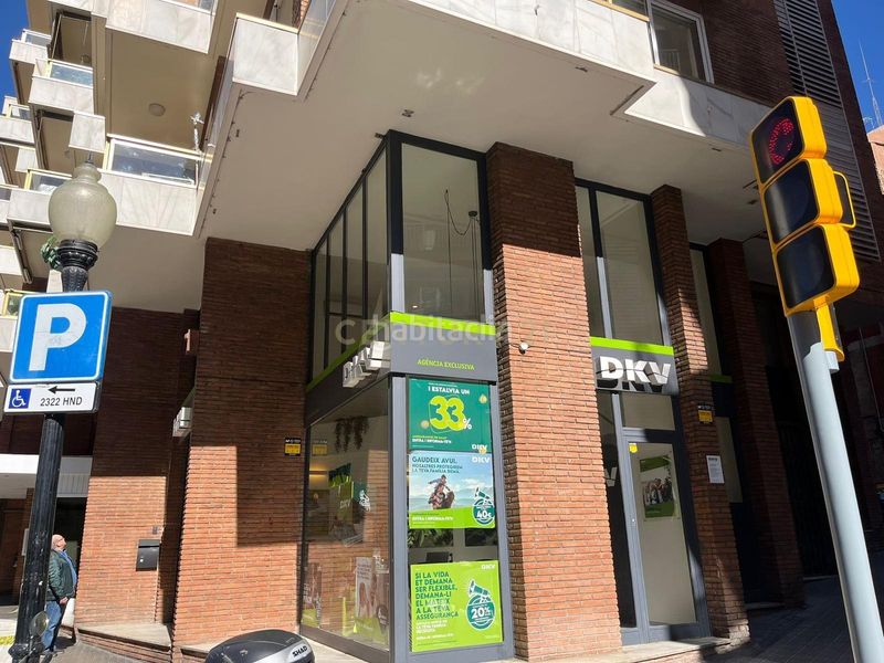 Foto 461cb53f-1490-4dd9-a6b7-7583adea587b. Local comercial a Putget - Farró Barcelona