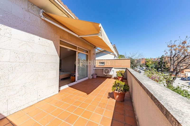 Foto 5182aa30-f969-49eb-aac3-29e2717c2f74. Semi detached house in carrer d'ordal in Mira-sol Sant Cugat del Vallès