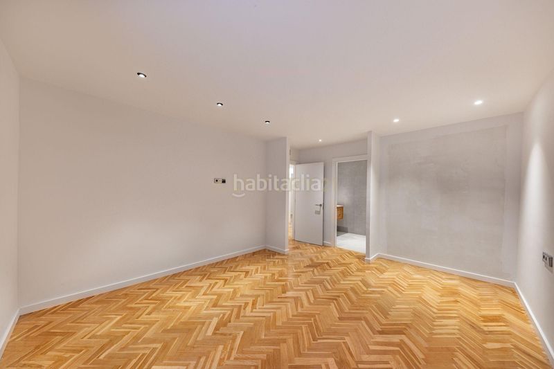 Foto 6521cee9-85ae-4690-ac92-8b24b4a4c18a. Etagenwohnung in carrer de johann sebastian bach in Barcelona