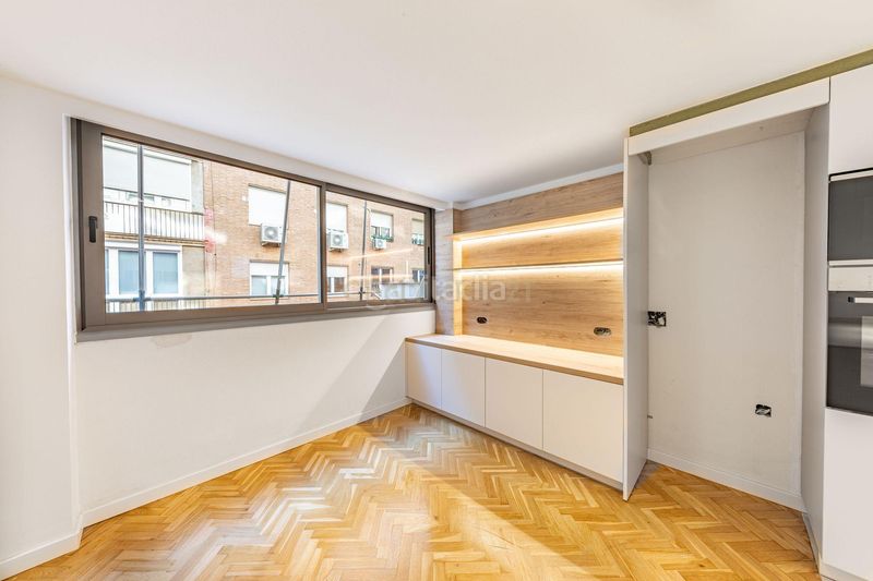Foto 6b7c803d-7103-4f89-a0f2-10d0435b77d1. Etagenwohnung in carrer de johann sebastian bach in Barcelona