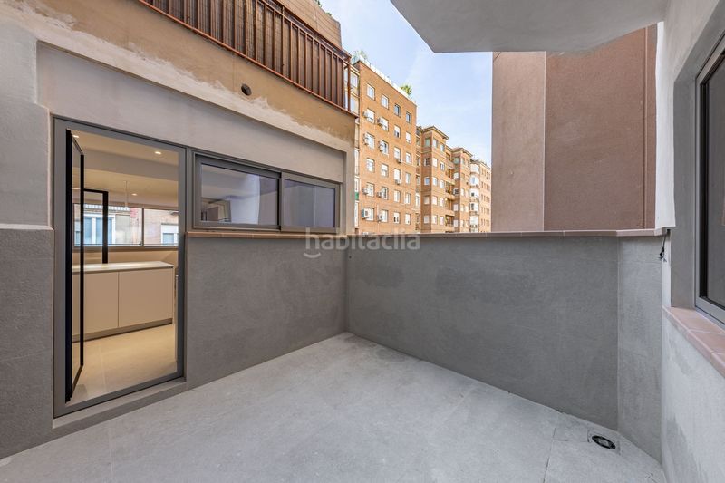 Foto a55a3bfb-74d0-46a0-b858-610fd3eb4733. Etagenwohnung in carrer de johann sebastian bach in Barcelona
