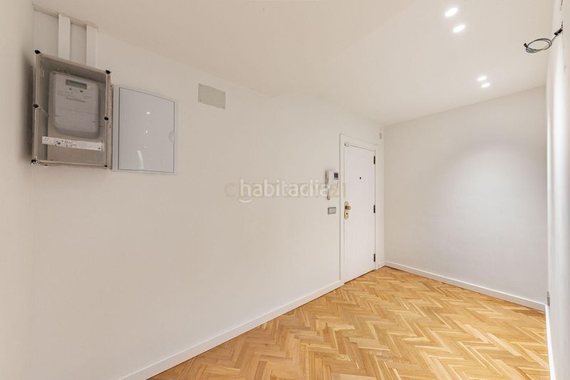 Foto ad76aadc-50fa-4290-b7f9-1a095ac8c3fb. Etagenwohnung in carrer de johann sebastian bach in Barcelona