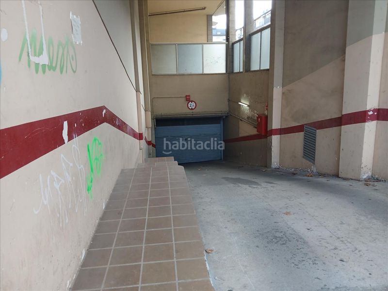 Foto 7275e704-201d-4267-82c8-816ef77d6952. Aparcament cotxe a 43 a Roc Blanc Terrassa