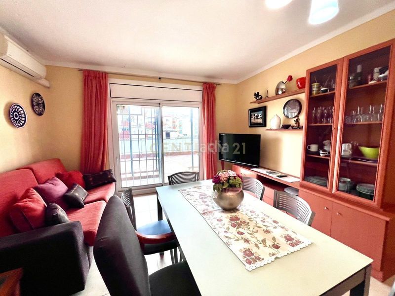 Foto ed1219d1-6436-48cb-8641-abd995a1fdf3. Appartamento in av montgo 67l'escala (girona) in Riells Escala (L´)