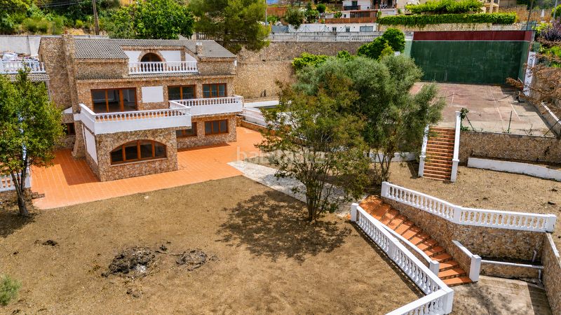 Foto 60a59da1-e068-40c4-962a-c645d2995556. Casa amb aparcament piscina a Aiguaviva Parc Vidreres