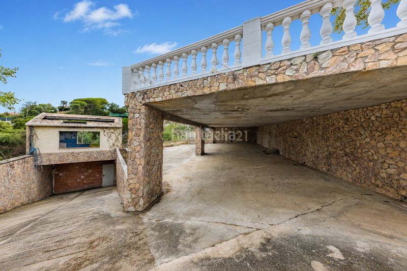 Foto be33d39a-4232-41e8-9573-f9855ee1c678. Casa amb aparcament piscina a Aiguaviva Parc Vidreres