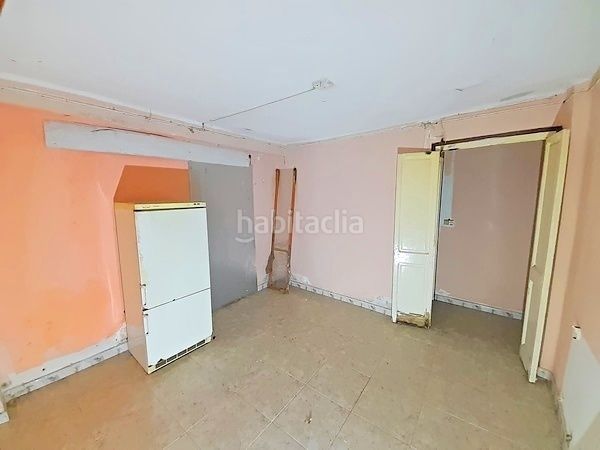 Foto f936af0c-3b5a-4a74-b53e-3b41f2ff5031. Apartament a nou de santa clara a Escodines Manresa