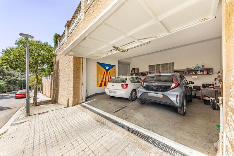 Foto ededf73f-06ba-4bb4-b8c5-88a723dd1a2f. Casa in carrer dels pinetons in Cabrils