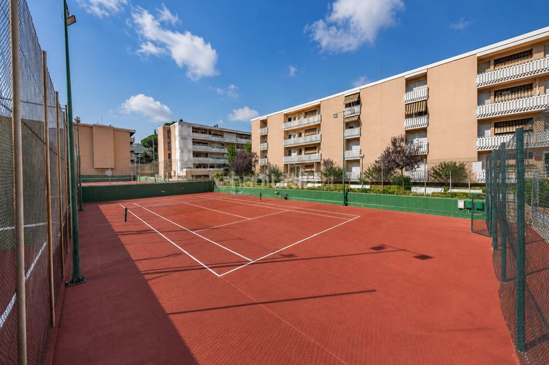Foto 37ca5047-f61a-4250-aeb1-6ebec6fdded1. Apartament a avinguda santa elena a Cabrils