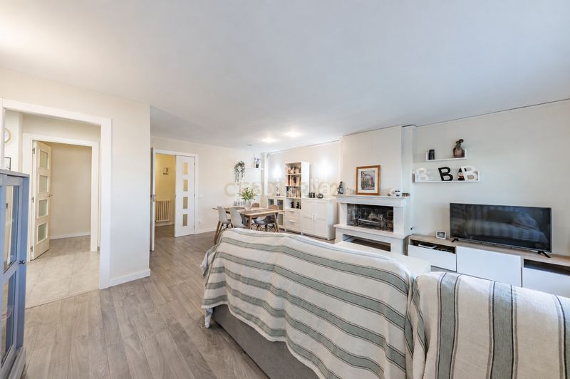 Foto 473a41d1-8b49-495f-bd4a-b4781be1b3b0. Apartament a avinguda santa elena a Cabrils