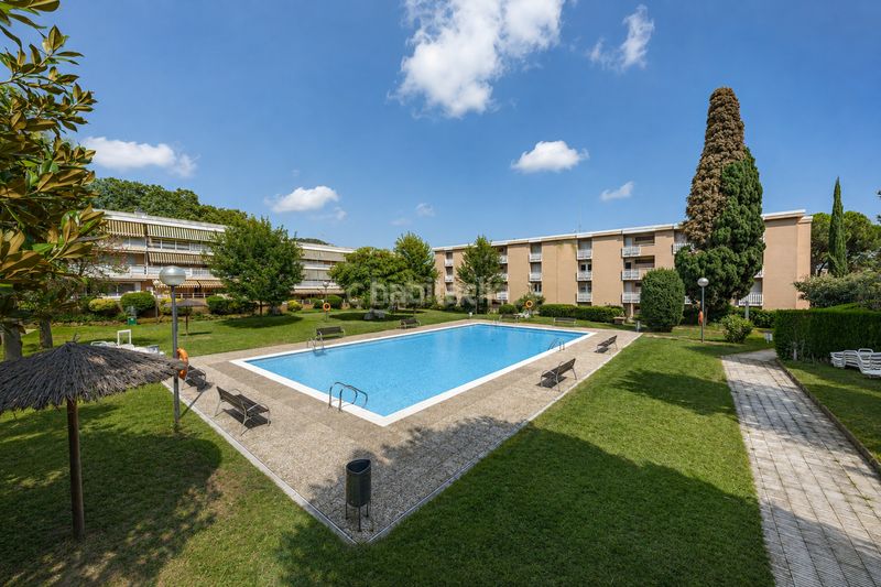 Foto f2373228-6eca-4303-a191-a083e439f0ed. Apartament a avinguda santa elena a Cabrils