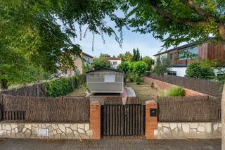 Terreno residenziale in Carrer de Bascònia, 15, Sant Cugat del Vallès, Spain