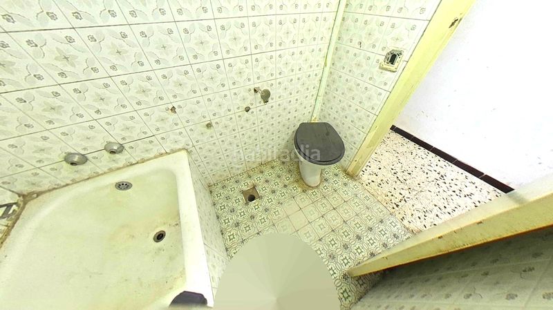 Foto a8f157fc-c304-4558-8ad9-5c82accd2977. Casa amb aparcament a Castellserà