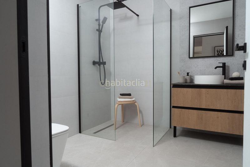 Foto 1416377a-f773-4dc2-b802-1763a3ebad49. Casa en carrer de l'havana en Cunit residencial Cunit