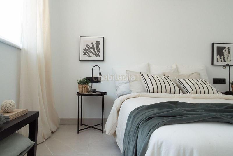 Foto 70e16e20-3b4d-4b72-9438-52394a3b1848. Casa en carrer de l'havana en Cunit residencial Cunit