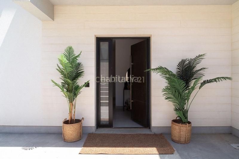Foto ff539f8b-98c4-4b42-81b5-f961ae4a60c1. Casa en carrer de l'havana en Cunit residencial Cunit