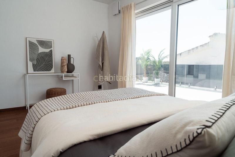 Foto 1f954edc-9684-48f3-96d9-c0d97a344596. Haus in carrer de l'havana in Cunit residencial Cunit
