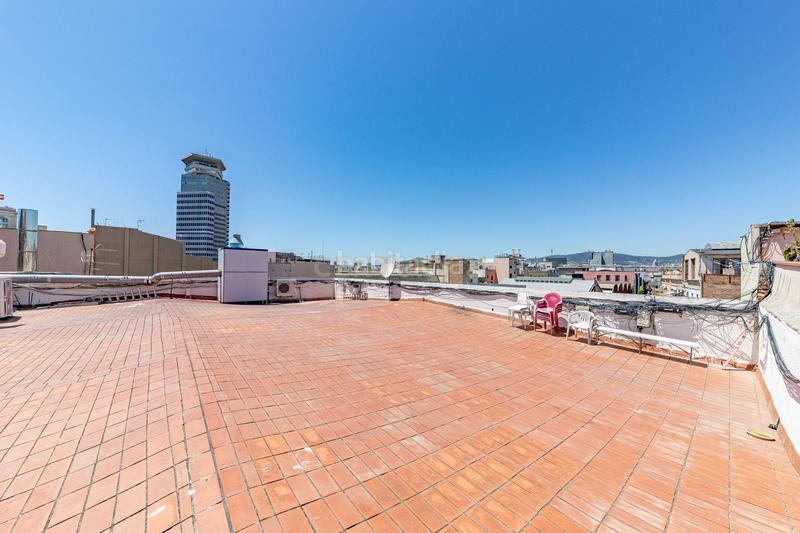 Foto 0c234e84-4beb-4f75-ae2f-7dfc616f8ddc. Piso en carrer josep anselm clavé en Gòtic Barcelona