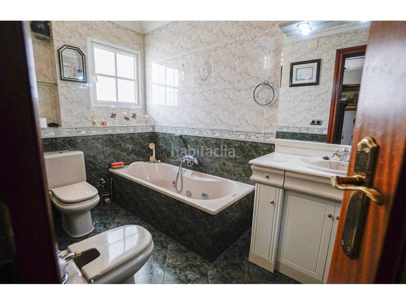 Foto 2d4bcc4f-7a89-4bb4-8cc1-ddf08938ddd2. Dachwohnung mit parking pool in Playa del Rincón Rincón de la Victoria