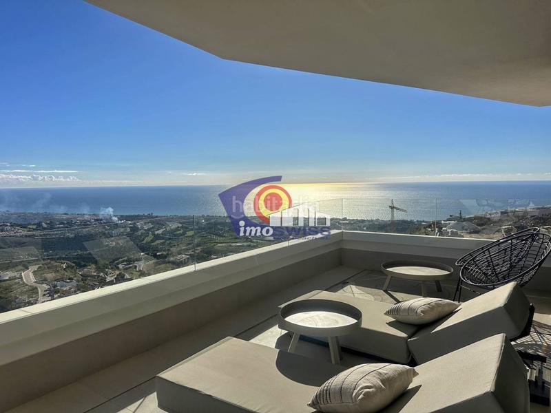 Foto 93569032-fd6c-43f8-933d-1ce612321c46. Piso s bajo con amplias terrazas en Diseminados Rincón de la Victoria