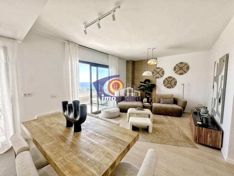 Foto cc3a061b-eb80-4782-b15c-800234c4c85d. Piso s bajo con amplias terrazas en Diseminados Rincón de la Victoria