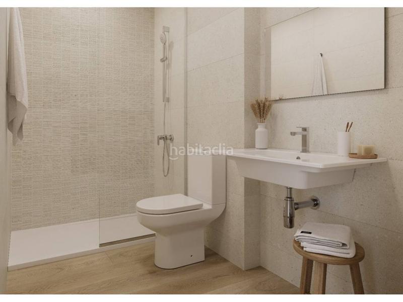 Foto f1a600c4-ca29-4ca4-8921-58872143084d. Pis a paseo del horizonte 1 a Torrox pueblo Torrox