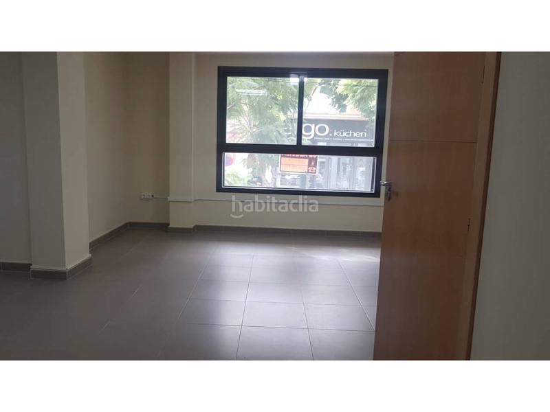 Foto a9d31aea-ec6f-4d41-97a3-46757f10bcd1. Rent business premise in Playa del Rincón Rincón de la Victoria