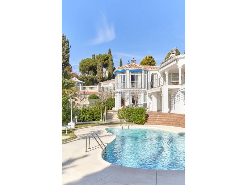 Foto 5339efb6-258d-4e49-bcad-1fe2c676e188. Chalet with heating parking pool in Caleta de Velez