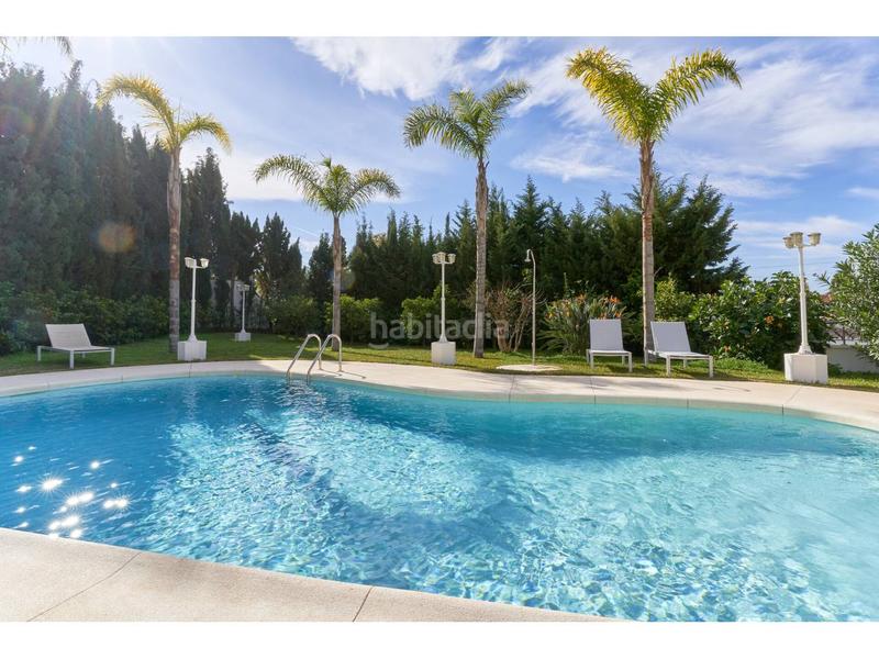 Foto 540eeac7-dfc1-45a0-9475-66f9fa035d2b. Chalet with heating parking pool in Caleta de Velez