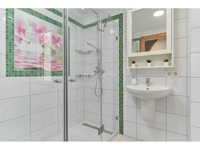 Foto a7cd0206-0842-41a6-8793-6f01e7c0c118. Chalet with heating parking pool in Caleta de Velez