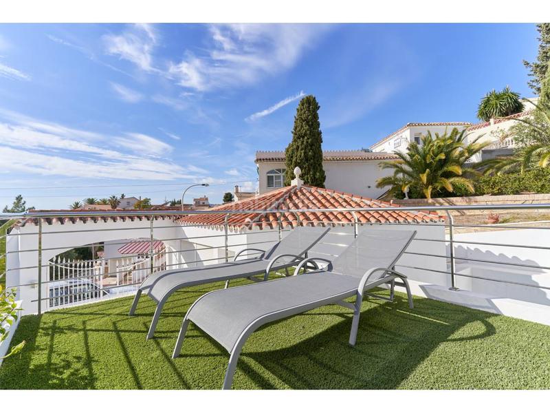 Foto b4e88dbb-dfbd-4458-90f7-7e14b6cddfff. Chalet with heating parking pool in Caleta de Velez