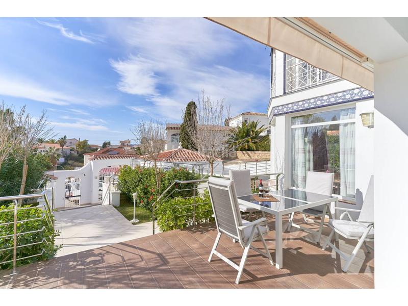 Foto c301a013-88bd-402e-ac67-258e917fdcfb. Chalet with heating parking pool in Caleta de Velez