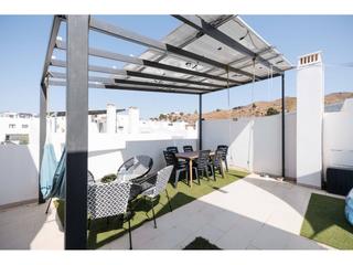 Semi detached house in Espliego 30. Chalet adosado con bonitas vistas