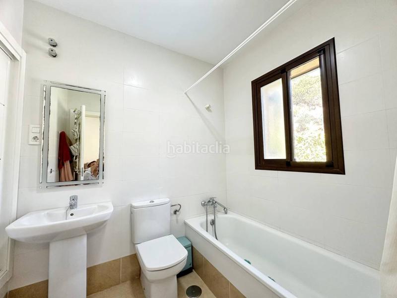 Foto b7a9e0a1-9a98-4d3b-b6da-de2bb78c7834. Semi detached house with parking pool in Lo Cea Rincón de la Victoria