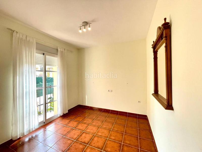 Foto 4f878a7b-4d3d-4304-a6dd-38bc7ae2cc16. Alquiler casa adosada amplio chalet adosado con piscina privada costa en Chilches