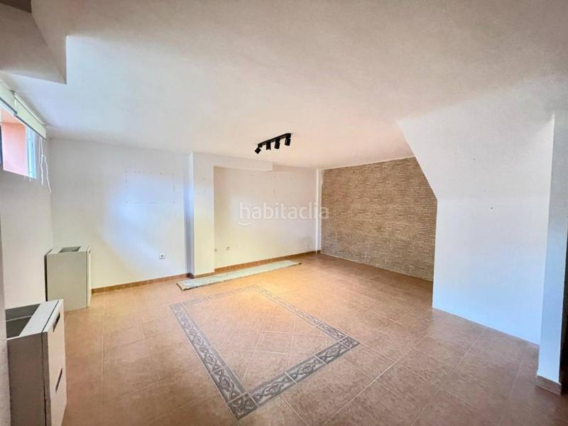 Foto 946886b4-b5e4-4d4e-9e8f-b7e2700437ea. Alquiler casa adosada amplio chalet adosado con piscina privada costa en Chilches