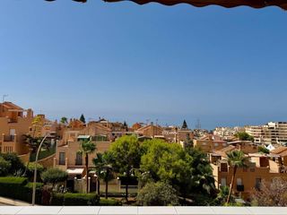 Lloguer Pis  Calle clara de campoamor. Fantastico piso en alquiler de larga temporada en rincon de la v