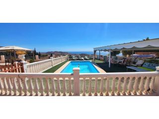 Xalet  Calle trigueros cortijo. Venta chalet independiente