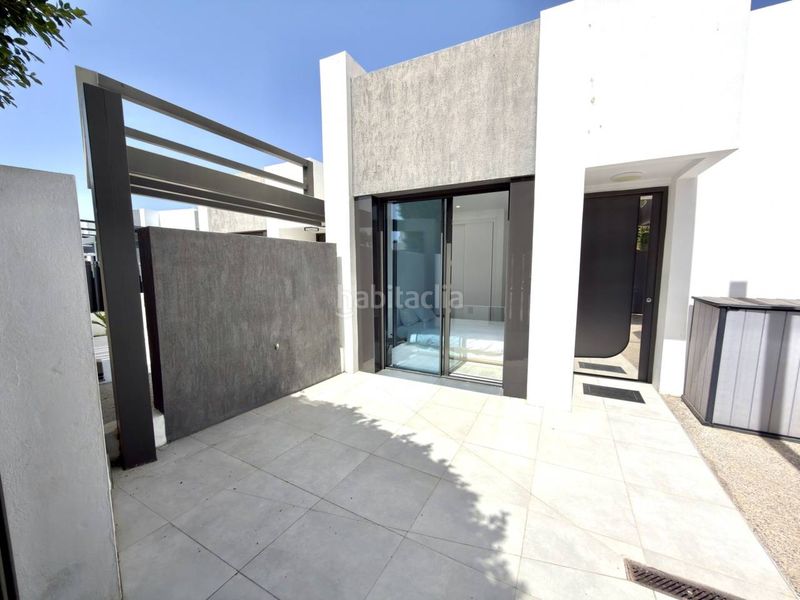 Foto 580b00c4-390d-4a79-9655-fc40d767a107. Casa adossada amb aparcament a Caleta de Velez