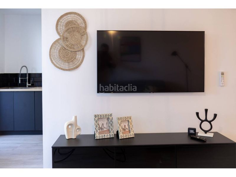 Foto bf631dbc-0821-4629-97ed-36f083d0829f. Casa adossada amb aparcament a Caleta de Velez