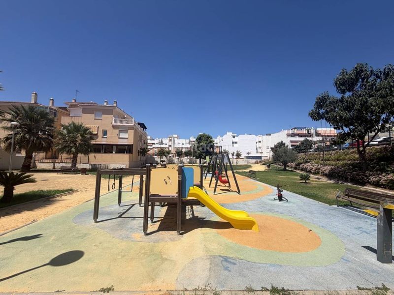 Foto ccaee72f-0bc3-462b-b6d2-e767be50e6bb. Àtic amb aparcament a Torre de Benagalbón Rincón de la Victoria