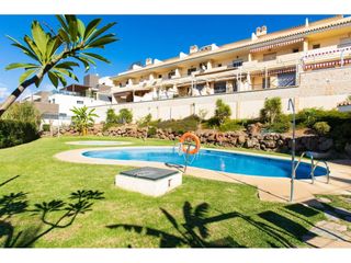 Lloguer Casa adossada a Chilches. Larga temporada amplio chalet adosado de 4 habitaciones con vist