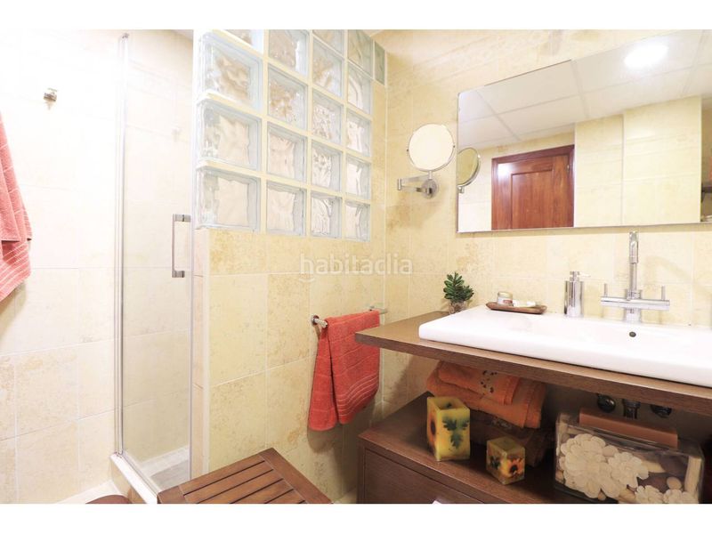 Foto a3a3540a-e6fe-498f-b978-e0efb4e214db. Pis amb calefacció aparcament piscina a Limonar Málaga