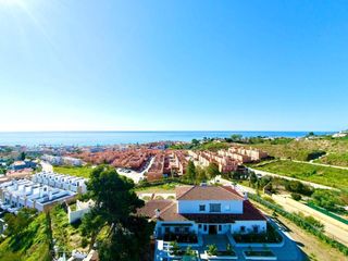 Xalet  Urbanizacion esperanza. Complejo turístico exclusivo con 7 apartamentos independientes y