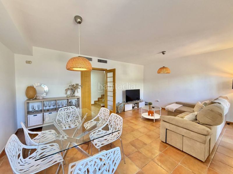 Foto c6c1416d-f50b-4285-9702-c26b0dcf980b. Casa adosada exclusivo chalet adosado con solárium y vistas al mar en Rincón de la Victoria