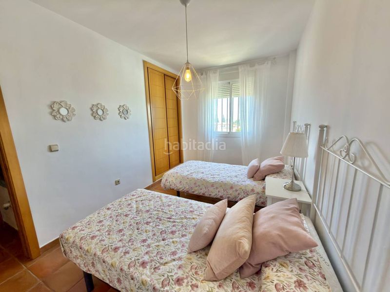 Foto f5f10718-4fac-4c04-93c3-1ae949d8a906. Casa adosada exclusivo chalet adosado con solárium y vistas al mar en Rincón de la Victoria
