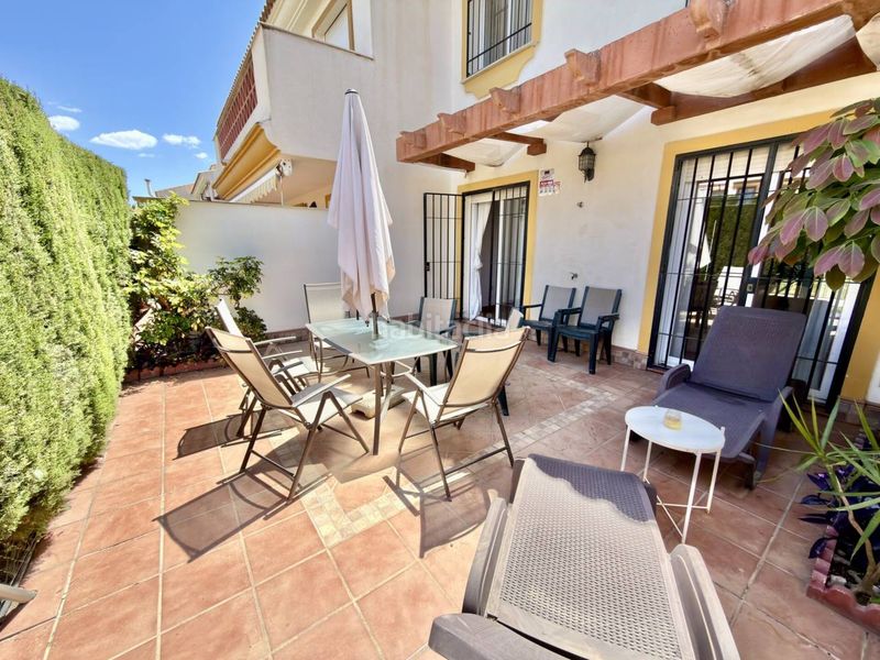 Foto fdd776a4-c35b-47c8-907d-a8b5b1e6efe6. Casa adosada exclusivo chalet adosado con solárium y vistas al mar en Rincón de la Victoria