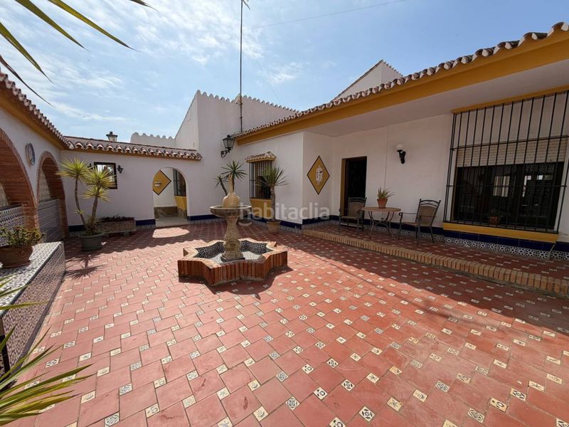 Foto f226a24e-9374-427b-befe-af9c7330b546. Xalet amb aparcament piscina a Añoreta Baja Rincón de la Victoria