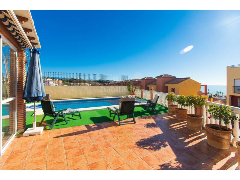 Foto 12e32a82-55c4-49fa-8490-45a5900de0a2. Lloguer xalet amb aparcament piscina a Benajarafe
