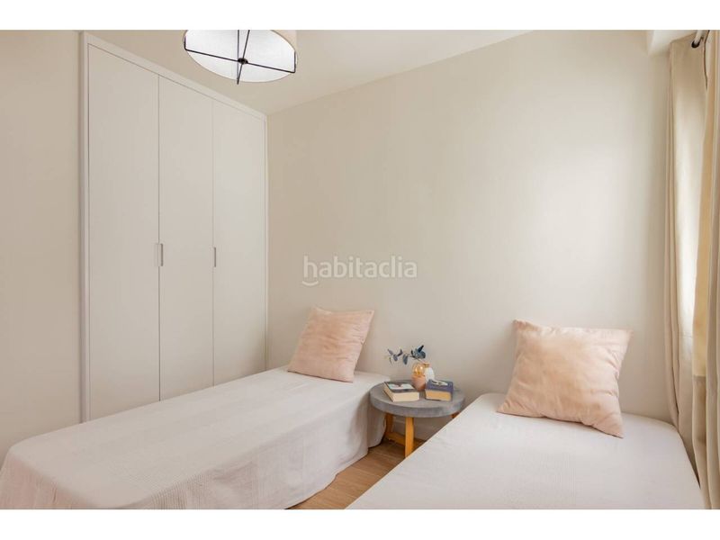 Foto 5e7658e2-a0ee-4db1-a7cb-cf49a684e9b9. Casa amb aparcament a Viña Málaga Torre del Mar